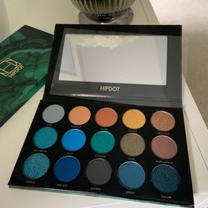 HIPDOT - Cenote Pressed Eyeshadow Palette